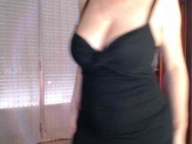 Alina-Lovely webcam