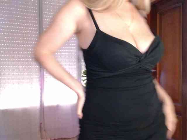 Alina-Lovely webcam