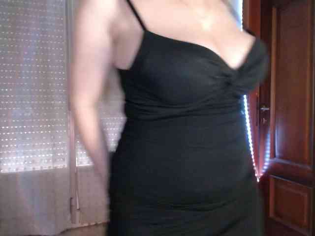 Alina-Lovely webcam