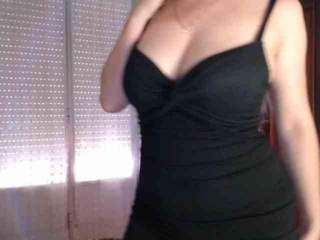 Alina-Lovely webcam