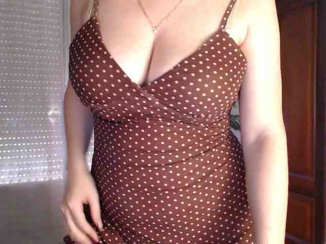 Alina-Lovely webcam
