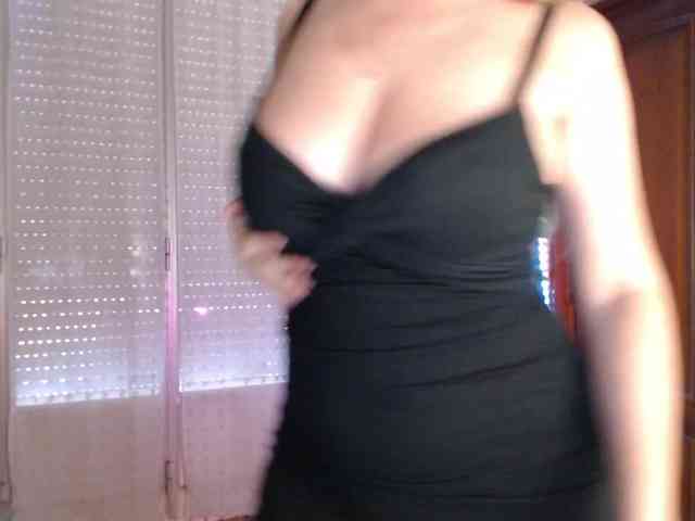 Alina-Lovely webcam
