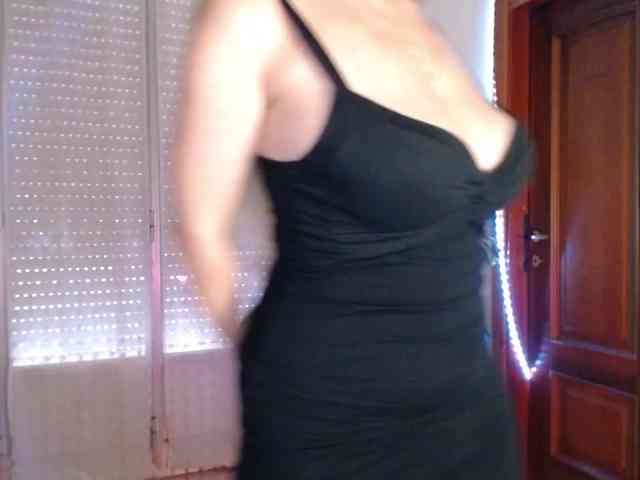 Alina-Lovely webcam