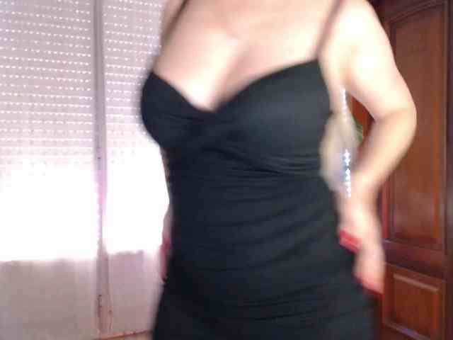 Alina-Lovely webcam