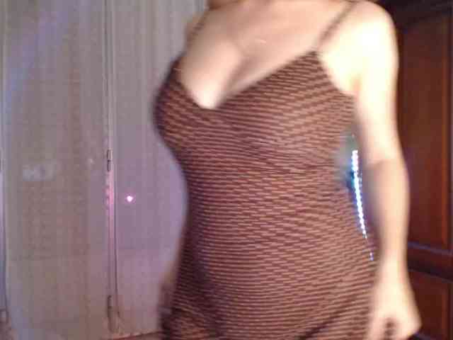 Alina-Lovely webcam