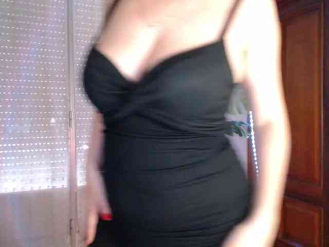 Alina-Lovely webcam