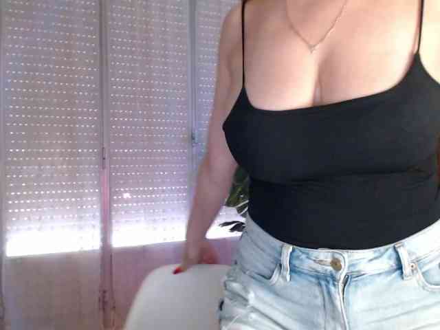 Alina-Lovely Alina-Lovely