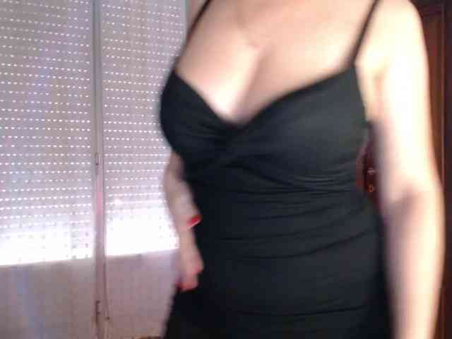 Alina-Lovely webcam