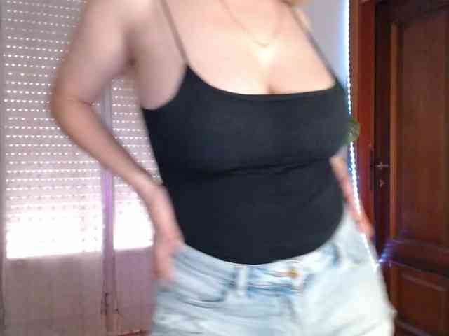 Modelo: Alina-Lovely