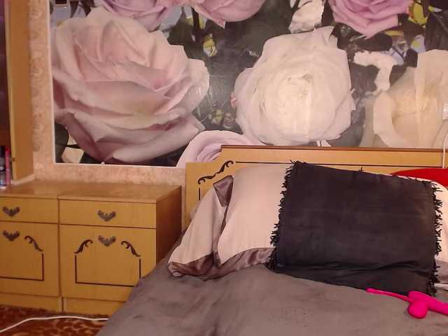 -Karolina555- live cam