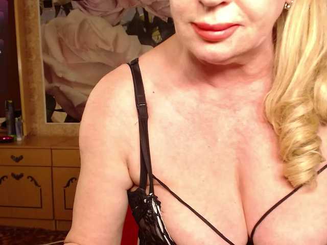 -Karolina555-