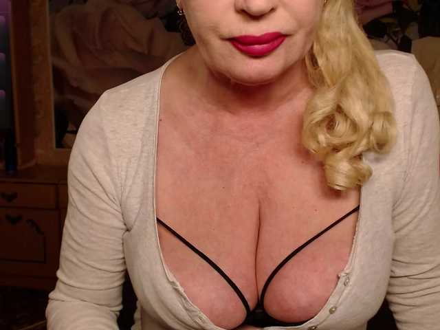-Karolina555-