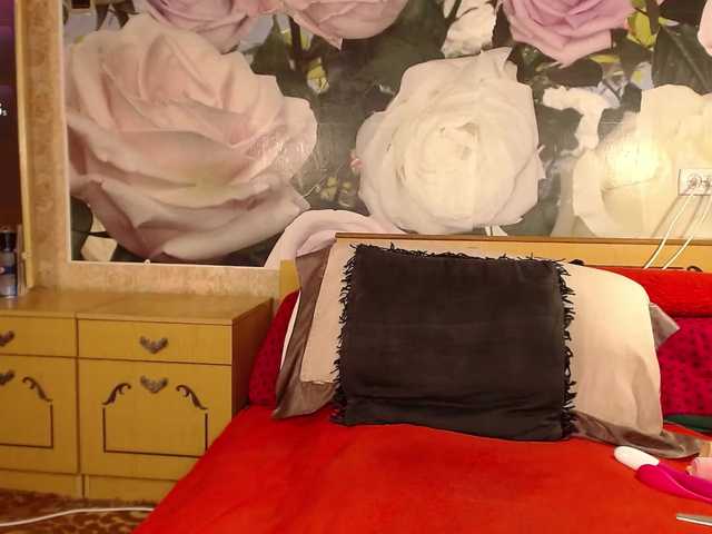 -Karolina555 live cam