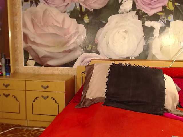 -Karolina555- live cam