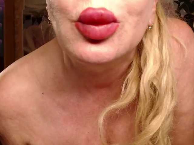 -Karolina555-
