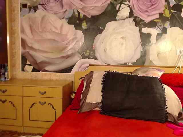 -Karolina555- Live Webcam on BongaCams