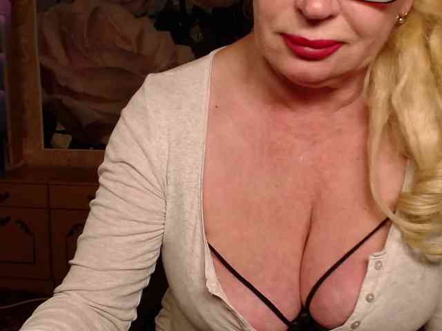 -Karolina555-