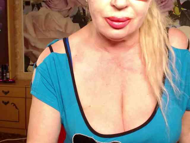 -Karolina555-