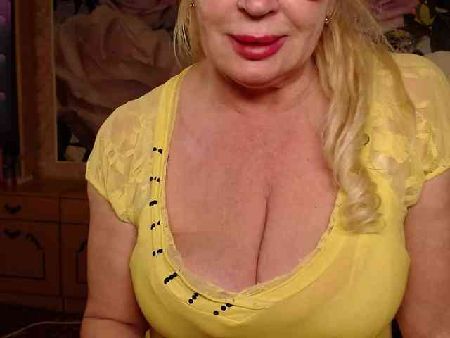-Karolina555-
