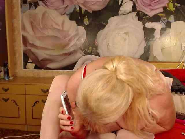 -Karolina555-