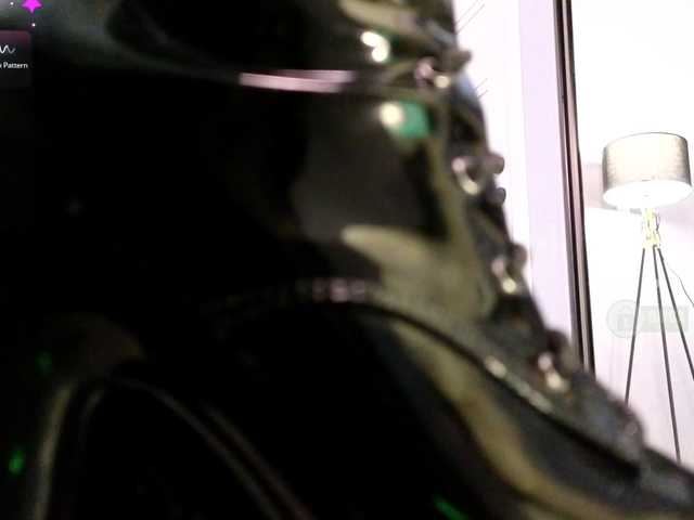 Sonia-Black live cam on BongaCams