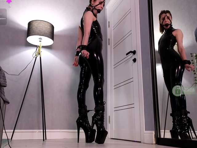 Sonia-Black