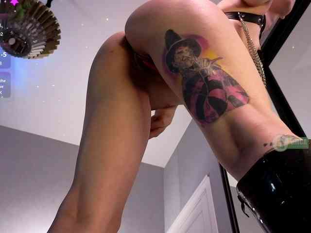 Sonia-Black webcam