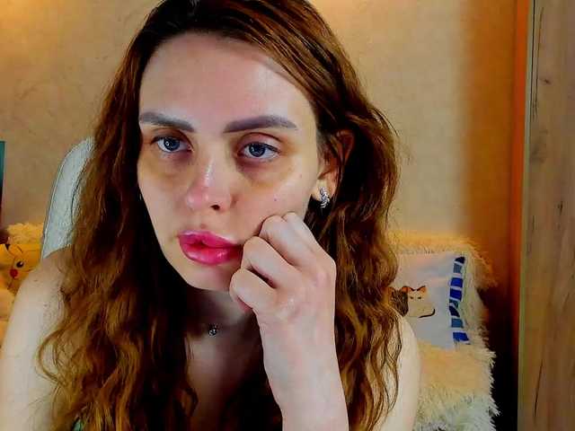 miagrantes's BongaCams show and profile