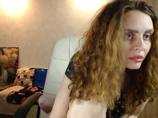 miagrantes, en directo ahora en BongaCams