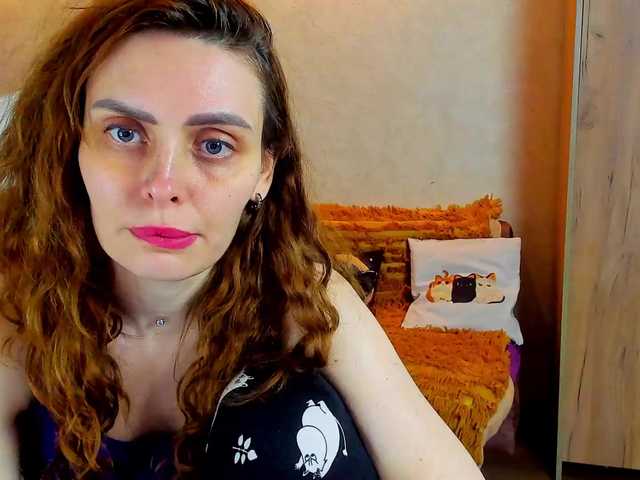 miagrantes's BongaCams show and profile