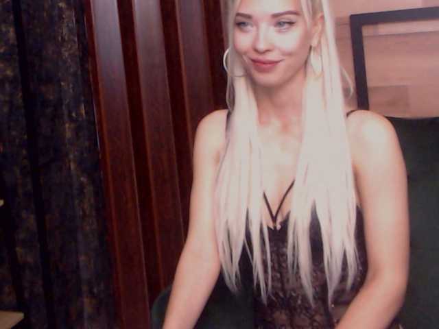 spicystarlet live cam on BongaCams