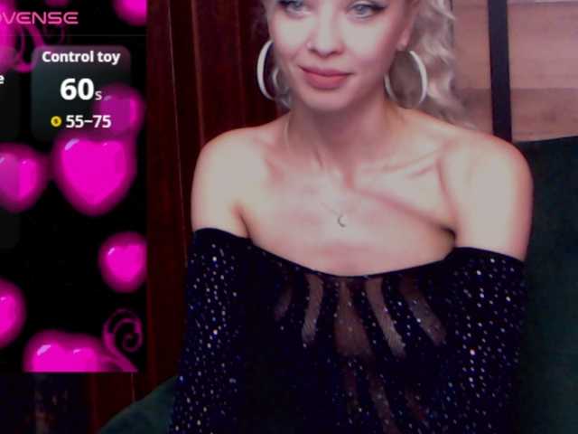spicystarlet live webcam show