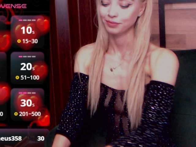 spicystarlet live webcam show