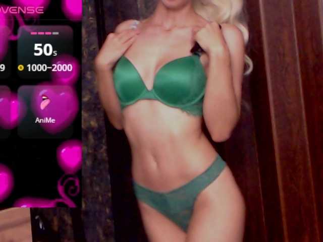 spicystarlet live cam on BongaCams