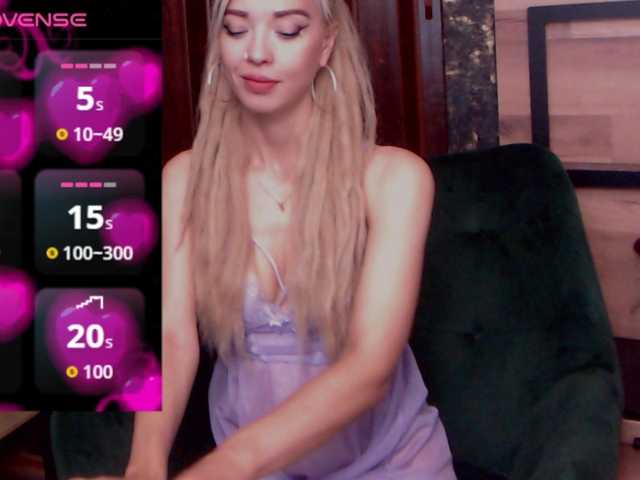 spicystarlet live cam on BongaCams