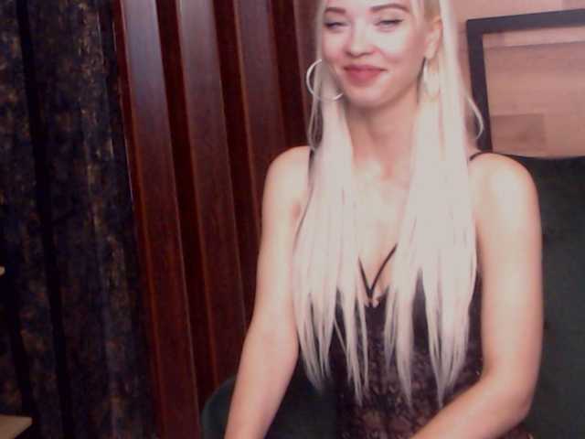 spicystarlet live cam on BongaCams