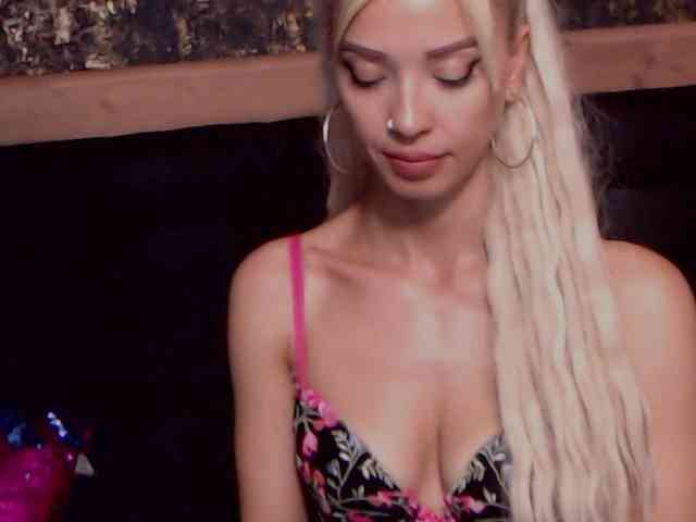 spicystarlet webcam