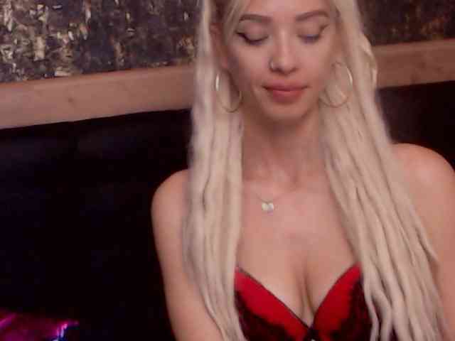 spicystarlet webcam