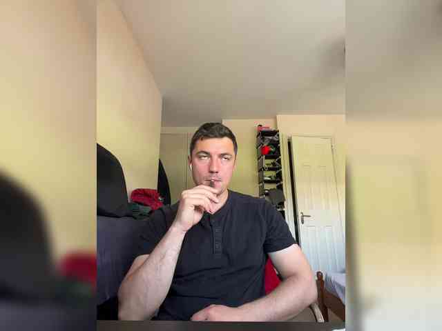 FortQNight Live Webcam on BongaCams