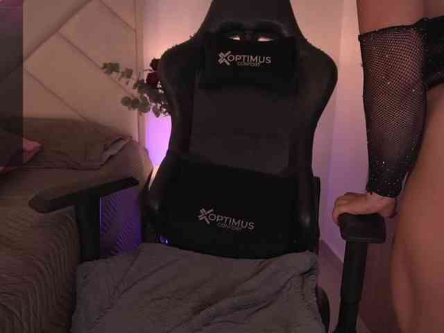 Sofia-Jones