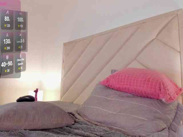 Sofia-Jones webcam