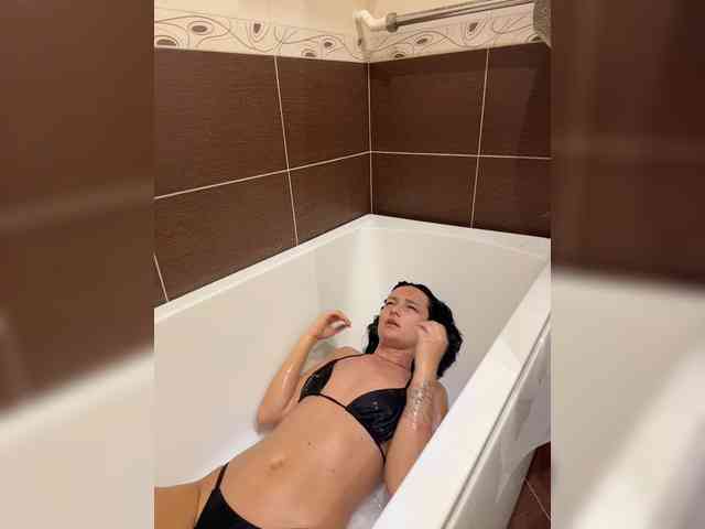Kisa-Gav Sex Cam Show