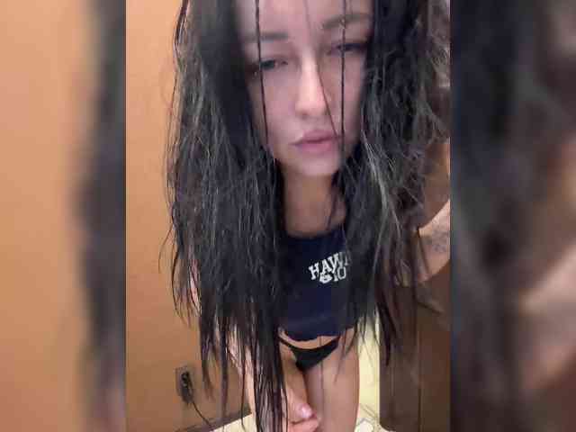 Kisa-Gav Sex Cam Show