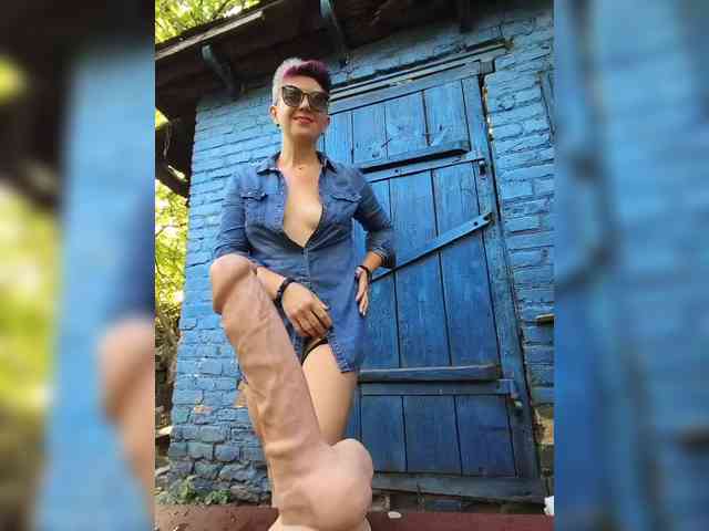 Model: ___---___