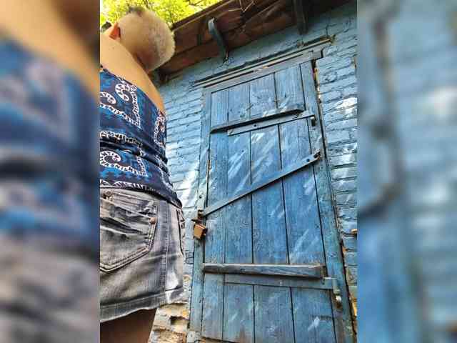 BUSINKA-25 Sex Cam Show