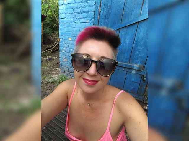 BUSINKA-25 Sex Cam Show