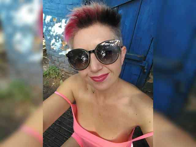BUSINKA-25 Sex Cam Show