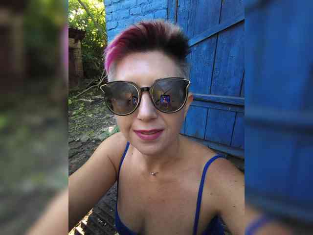 BUSINKA-25 Sex Cam Show