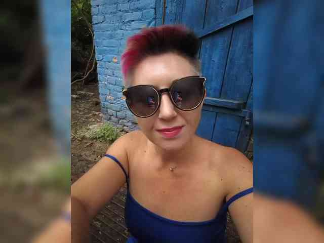 BUSINKA-25 Sex Cam Show