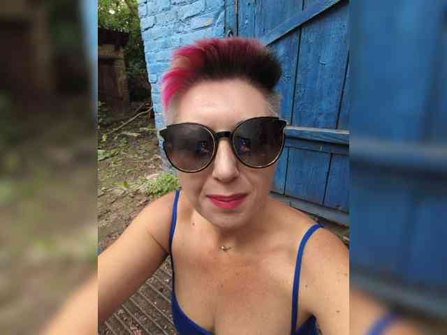 BUSINKA-25 Sex Cam Show
